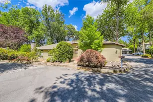 7582 SW Cresmoor Dr, Beaverton, OR 97008 - Photo 1