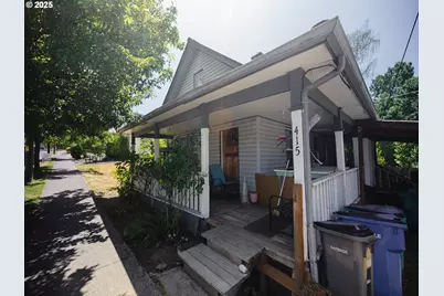 415 Pioneer St, Ridgefield, WA 98642 - Photo 1