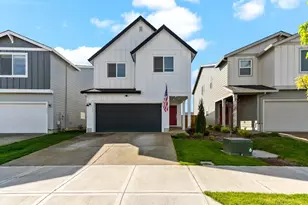 2324 Killian Spring Dr, Woodburn, OR 97071 - Photo 1