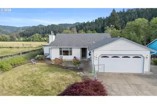 780 SE Redwood Ave, Myrtle Creek, OR 97457 - Photo 1