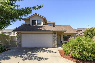 305 NE Fircrest Pl, McMinnville, OR 97128 - Photo 1