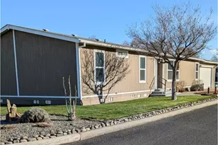 950 Pomona St, The Dalles, OR 97058 - Photo 1