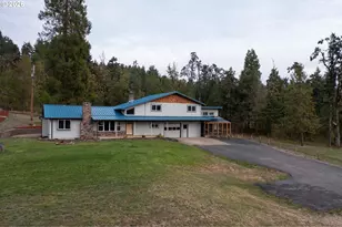 37075 Camp Creek Rd, Springfield, OR 97478 - Photo 1
