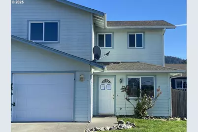 722 Pioneer Rd #A, Brookings, OR 97415 - Photo 1