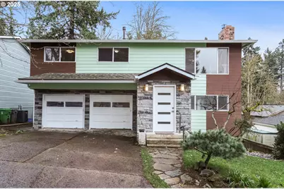 3624 SW Nevada St, Portland, OR 97219 - Photo 1