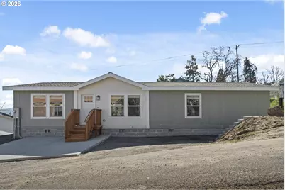 2208 W 10th St, The Dalles, OR 97058 - Photo 1
