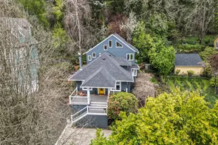 1361 SW Broadway Dr, Portland, OR 97201 - Photo 1