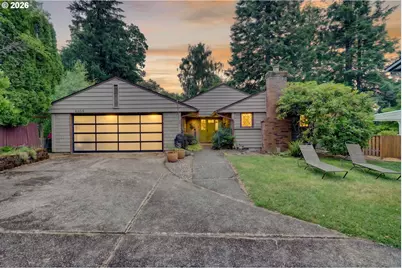 4654 SW Flower Pl, Portland, OR 97221 - Photo 1