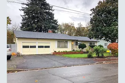 1649 NW Martin Ave, Roseburg, OR 97471 - Photo 1