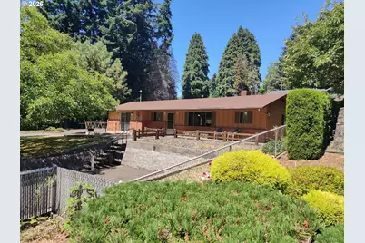 2300 NE 46th St, Vancouver, WA 98663 - Photo 1