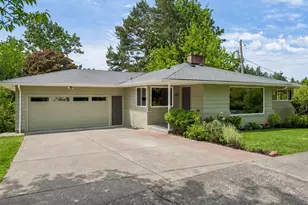 7270 SW Nevada Terrace, Portland, OR 97219 - Photo 1