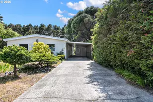 1600 Rhododendron Dr, Florence, OR 97439 - Photo 1