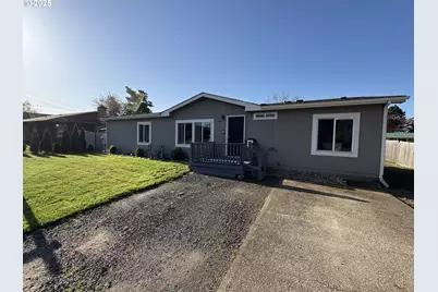 635 E Main St, Yamhill, OR 97148 - Photo 1