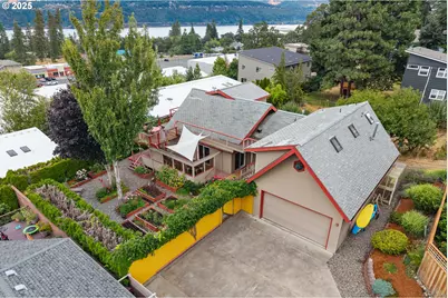 2230 Sherman Ave, Hood River, OR 97031 - Photo 1