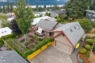 2230 Sherman Ave, Hood River, OR 97031 - Photo 1