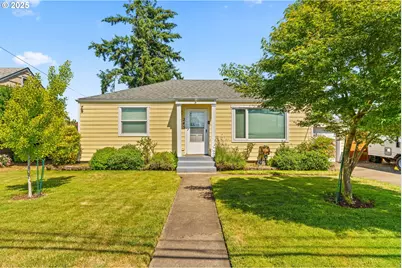 245 S 44th St, Springfield, OR 97478 - Photo 1