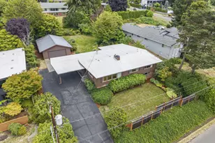 5319 NW Walnut St, Vancouver, WA 98663 - Photo 1