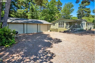 4739 N Jetty Rd, Florence, OR 97439 - Photo 1