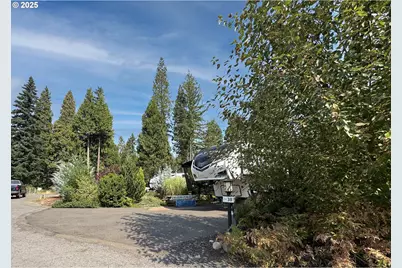54432 McKenzie Hwy #38, Blue River, OR 97413 - Photo 1