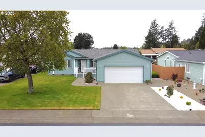 215 Lakeland Dr, Lakeside, OR 97449 - Photo 1