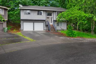 17555 Koch Ct, Sandy, OR 97055 - Photo 1