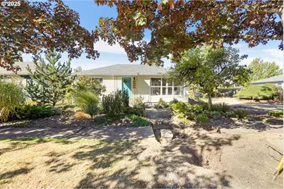 2055 Laurel Ave, Salem, OR 97301 - Photo 1