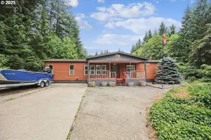 145 Timberline Dr, Castle Rock, WA 98611 - Photo 1