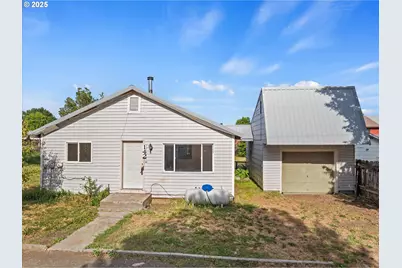 142 S Pine St, Halfway, OR 97834 - Photo 1