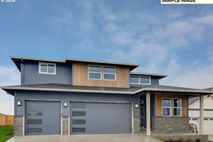 715 NE Alderwood Dr, Estacada, OR 97023 - Photo 1