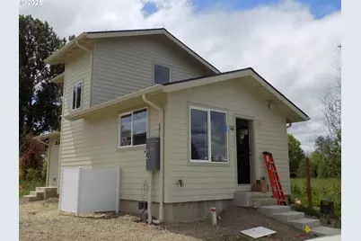 520 SE Bell Ave, Corvallis, OR 97333 - Photo 1