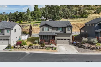 2538 Denton St, The Dalles, OR 97058 - Photo 1