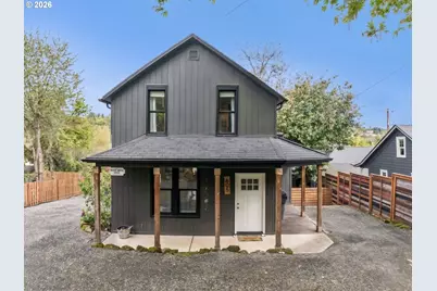 605 3rd Ave, Oregon City, OR 97045 - Photo 1