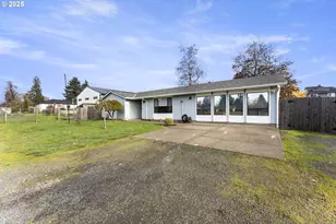 270 S Pershing St, Mount Angel, OR 97362 - Photo 1