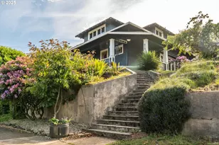 619 S 11th St, Coos Bay, OR 97420 - Photo 1