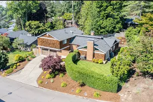 4041 SW 55th Dr, Portland, OR 97221 - Photo 1