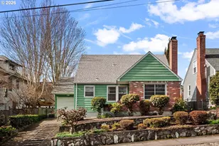 2115 SE 30th Ave, Portland, OR 97214 - Photo 1