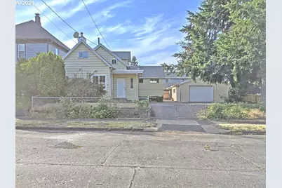 7221 N Catlin Ave, Portland, OR 97203 - Photo 1