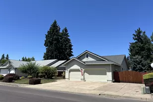 1600 Fairview Pl, Cottage Grove, OR 97424 - Photo 1