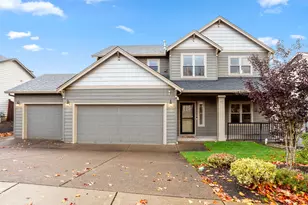 310 SW Mount Adams St, McMinnville, OR 97128 - Photo 1