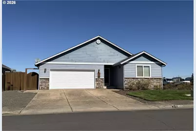 326 Auburn Ln, Creswell, OR 97426 - Photo 1