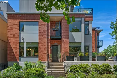 1710 NW Riverscape St, Portland, OR 97209 - Photo 1