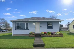 1944 Tualatin St, Saint Helens, OR 97051 - Photo 1