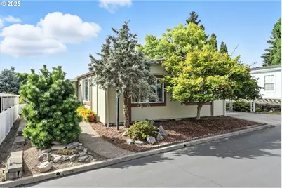 100 SW 195th Ave #122, Beaverton, OR 97006 - Photo 1