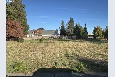 726 SE Tampa St, Camas, WA 98607 - Photo 1