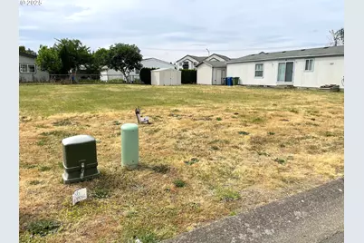 1609 Granite St, Woodburn, OR 97071 - Photo 1