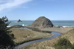 690 King St, Port Orford, OR 97465 - Photo 1