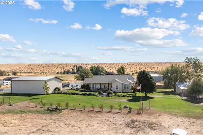 81810 Lee Estates Ln, Umatilla, OR 97882 - Photo 1