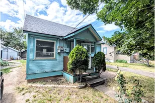 1018 Y Ave, La Grande, OR 97850 - Photo 1