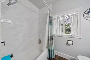 4902 NE 78th Ave, Portland, OR 97218 - Photo 25