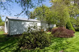 806 10th St, Vader, WA 98593 - Photo 1